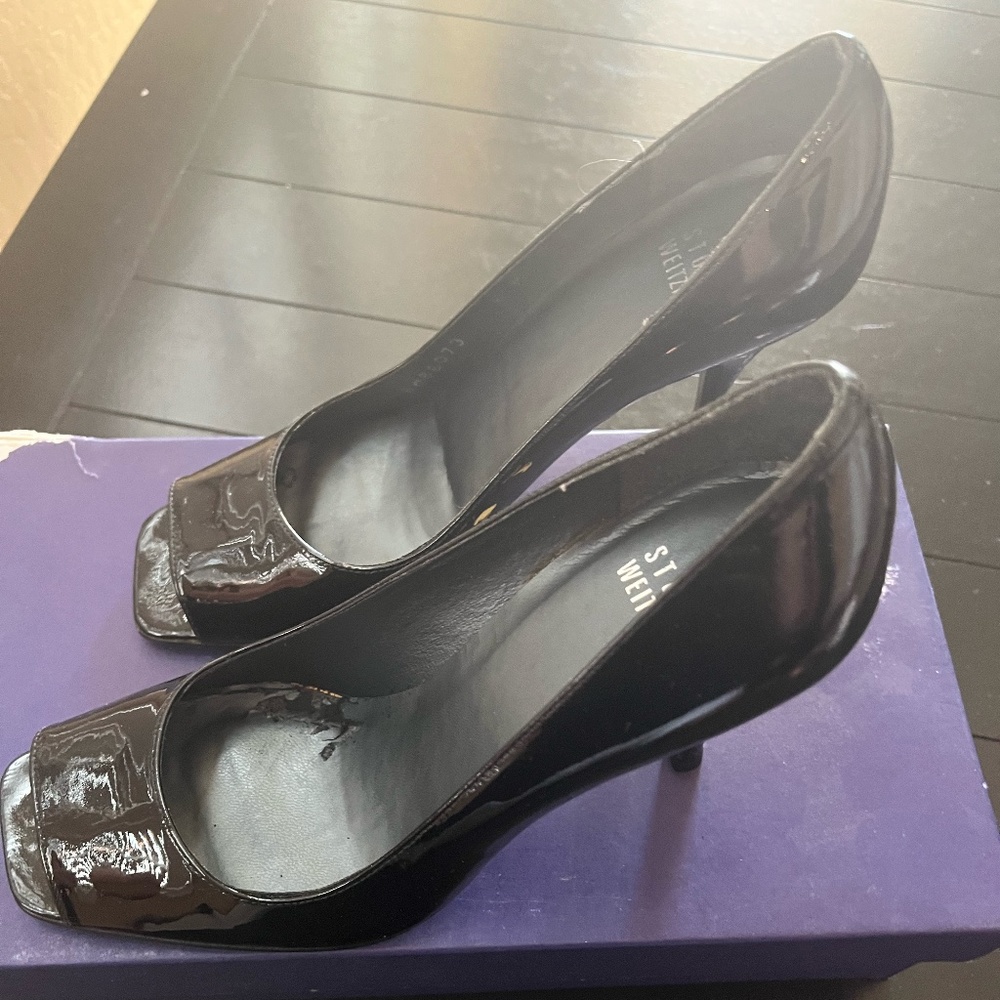 Black Patent Stuart Weizman Heels Size 6 - image 3